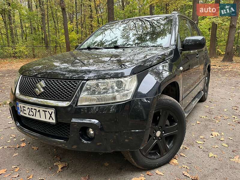 Suzuki Grand vitara (2005)