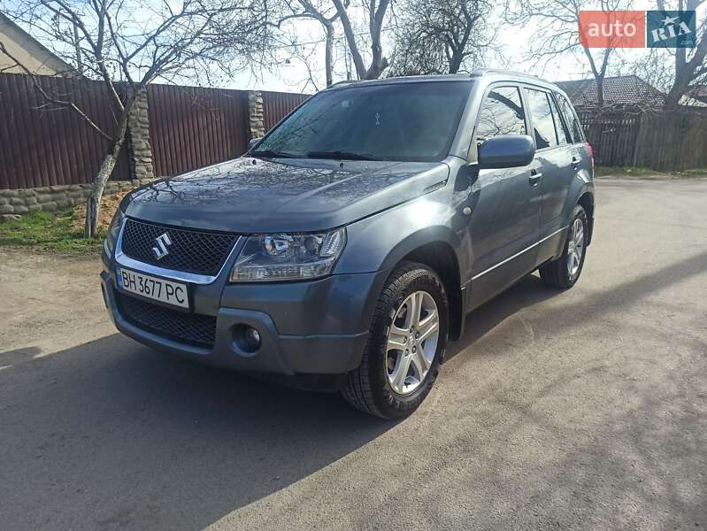Suzuki Grand vitara (2008)