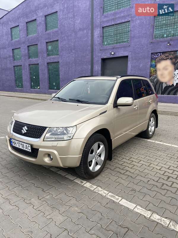 Suzuki Grand vitara (2008)