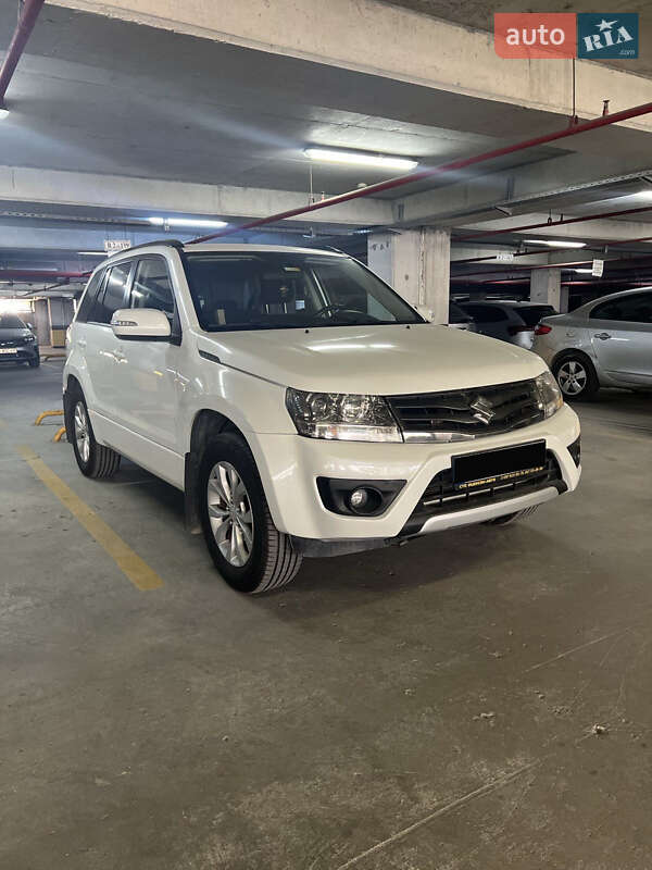 Suzuki Grand vitara (2013)