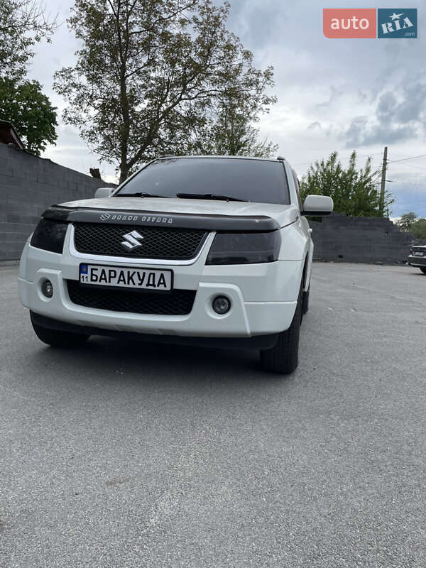 Suzuki Grand vitara (2006)