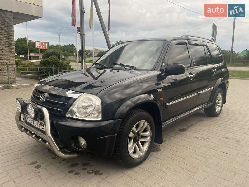 Suzuki Grand vitara (2005)