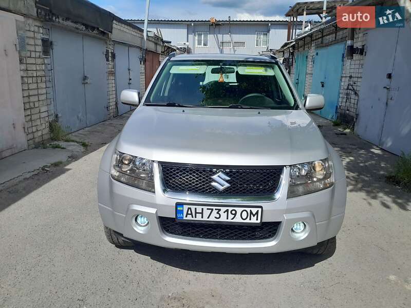 Suzuki Grand vitara (2006)