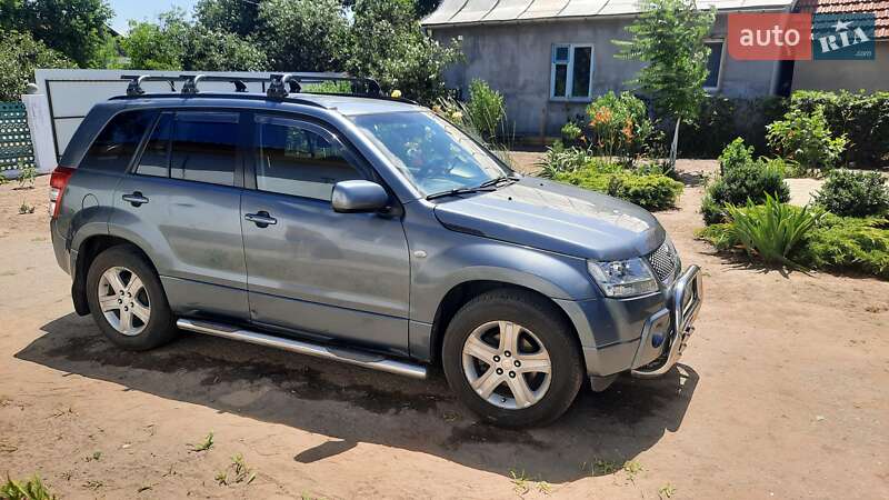 Suzuki Grand vitara (2007)