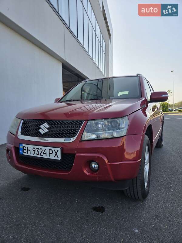 Suzuki Grand vitara (2010)