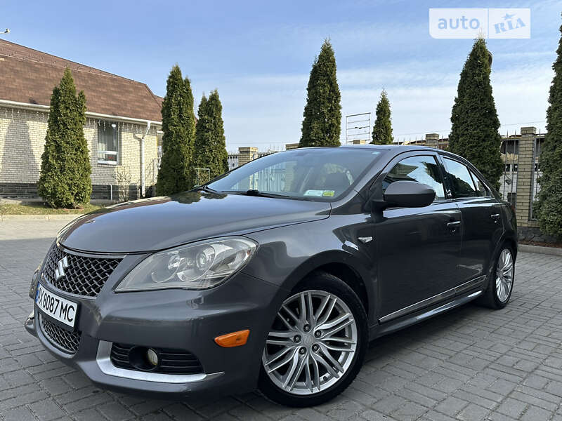 Suzuki Kizashi (2012)