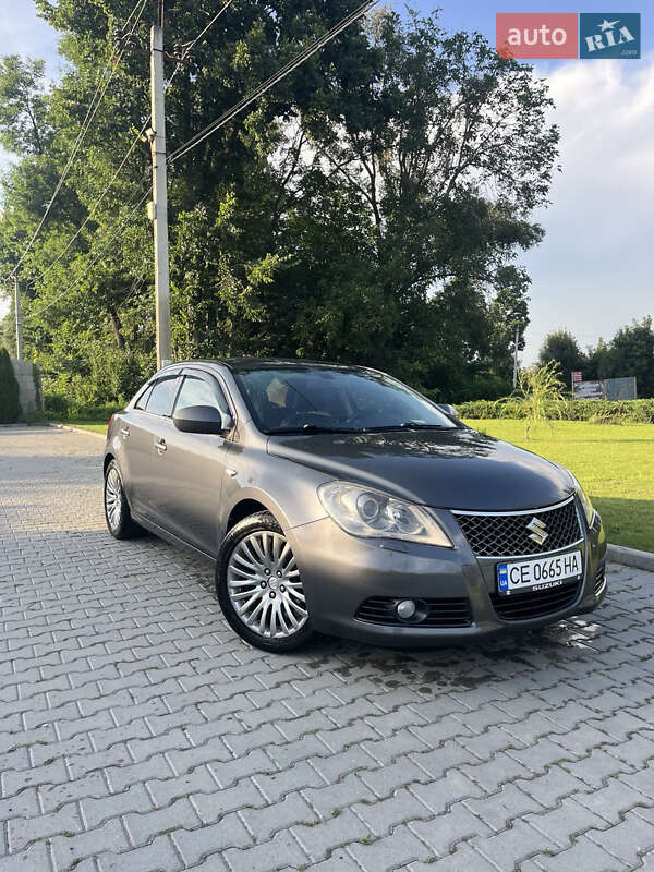 Suzuki Kizashi (2010)