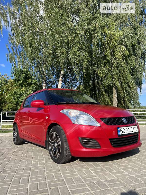 Suzuki Swift (2011)