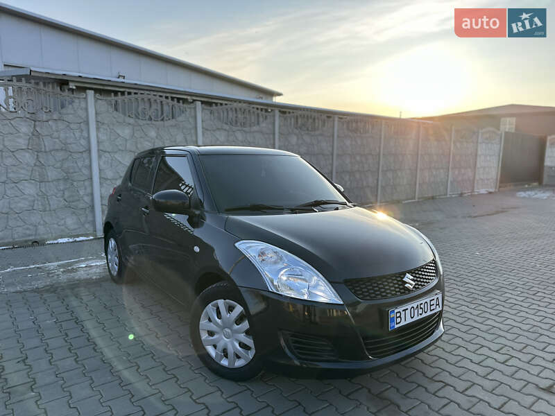 Suzuki Swift (2012)