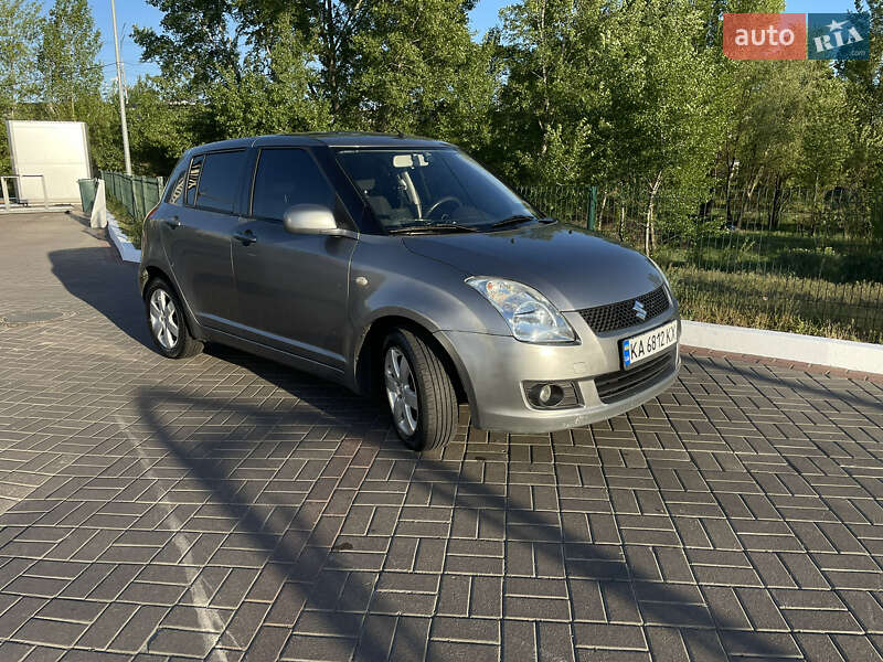 Suzuki Swift (2008)