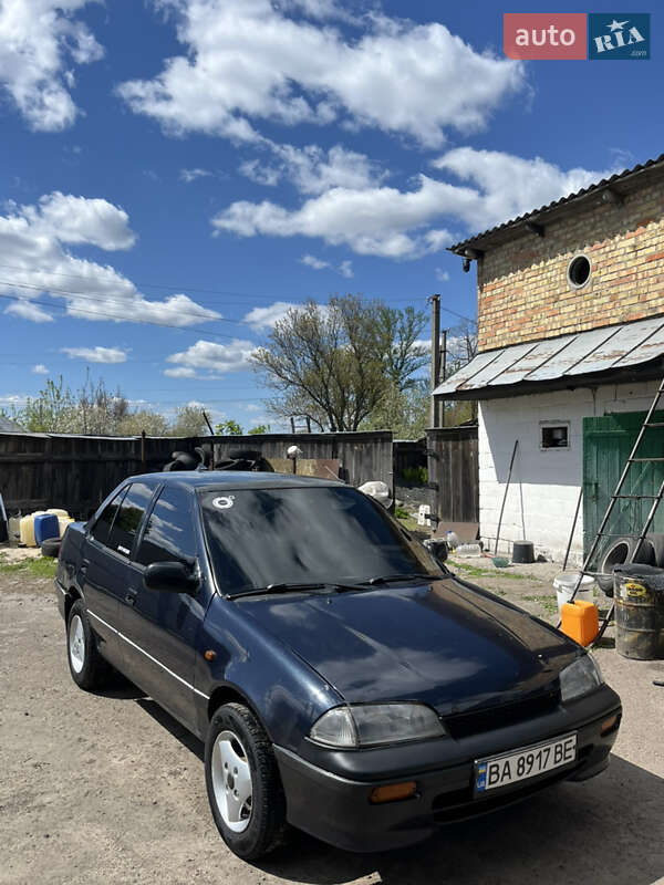 Suzuki Swift (1994)