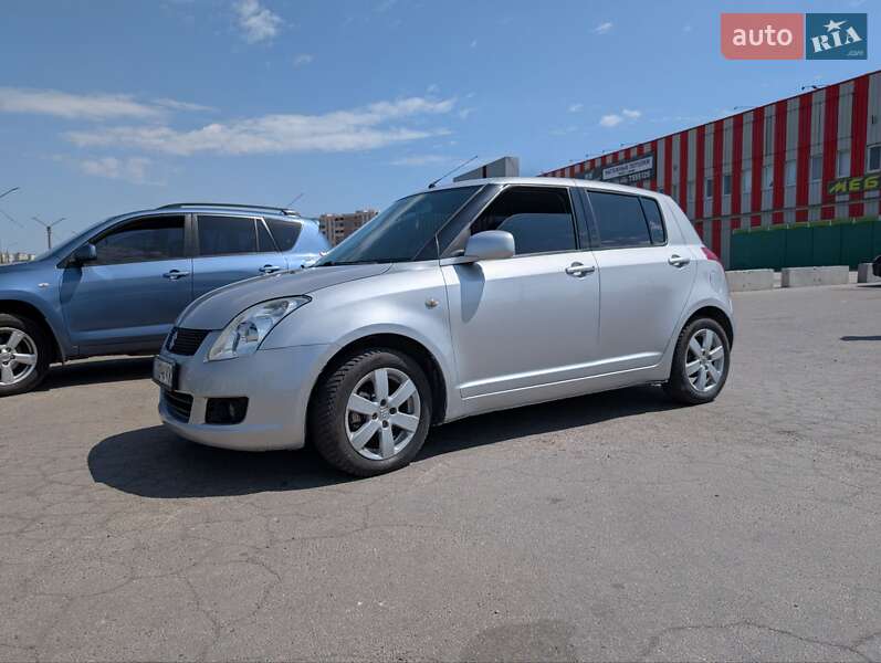 Suzuki Swift (2008)