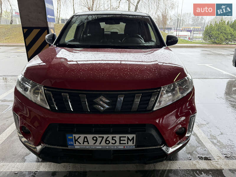 Suzuki Vitara (2021)