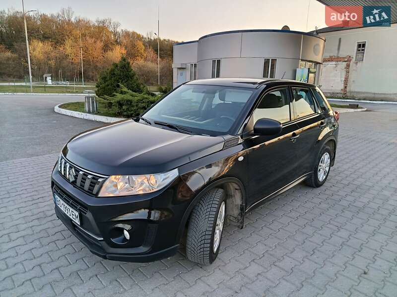 Suzuki Vitara (2021)