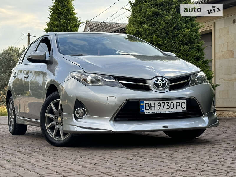 Toyota Auris (2013)