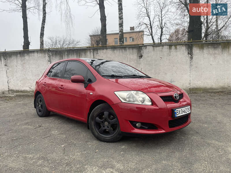 Toyota Auris (2008)