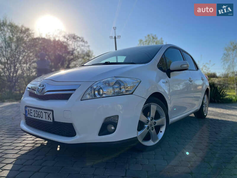 Toyota Auris (2011)
