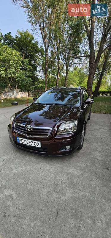 Toyota Avensis (2006)
