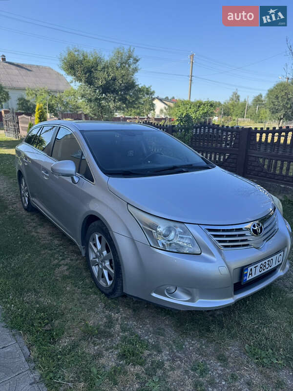 Toyota Avensis (2009)