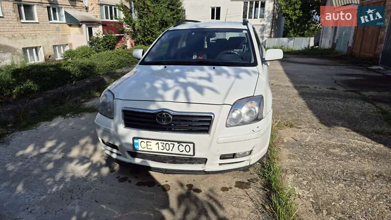 Toyota Avensis (2004)