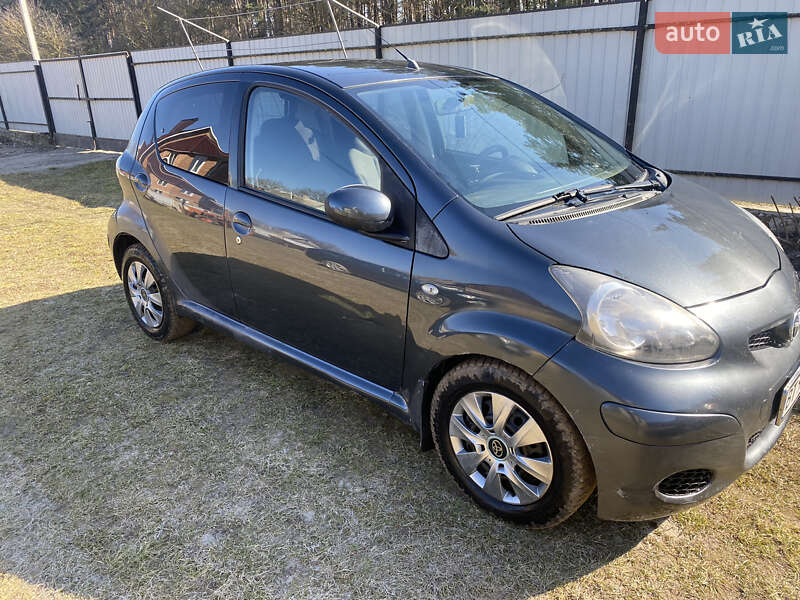 Toyota Aygo (2011)
