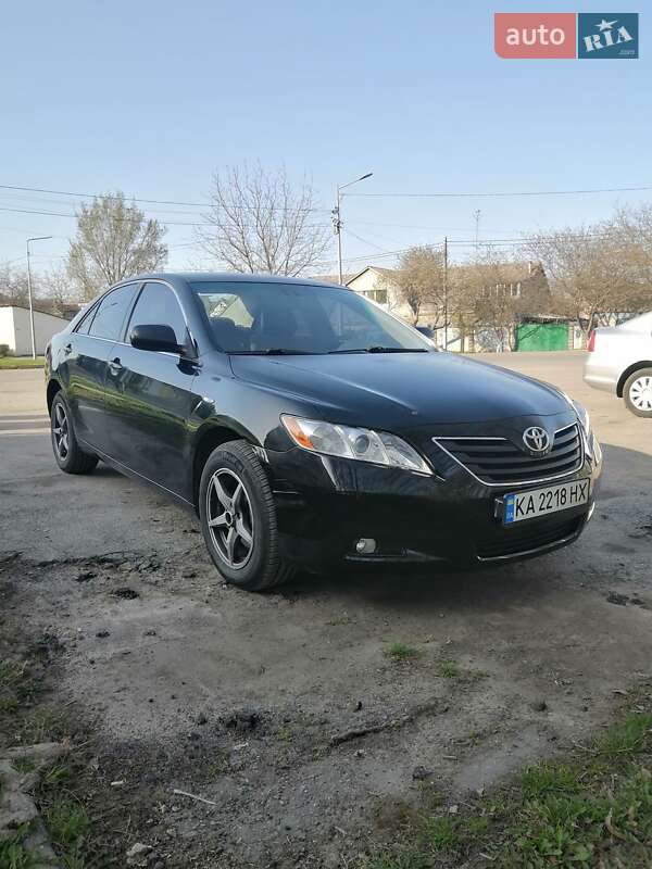 Toyota Camry (2007)