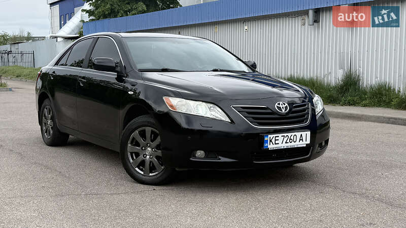 Toyota Camry (2008)
