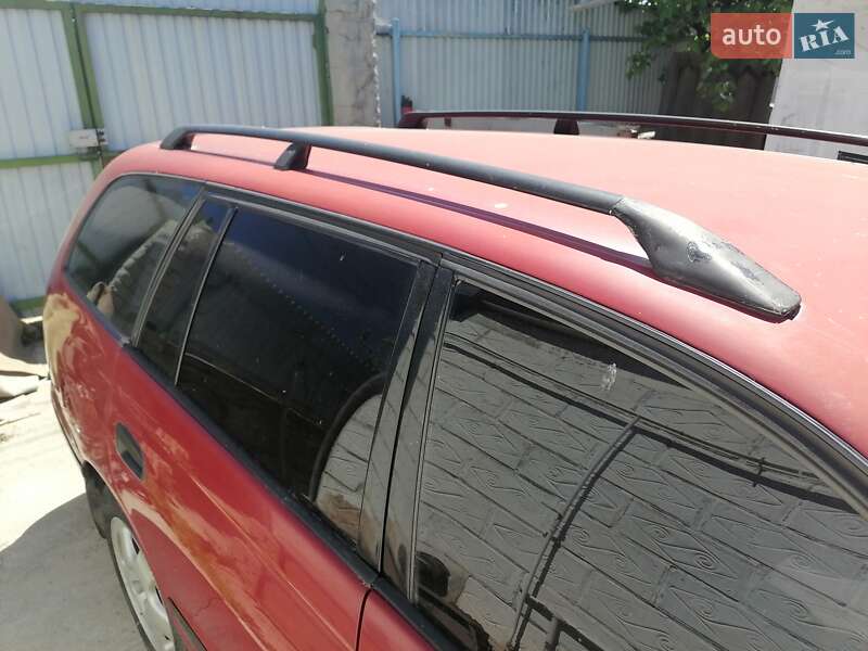 Toyota Carina e (1994)