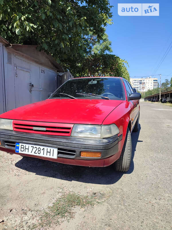 Toyota Carina (1991)