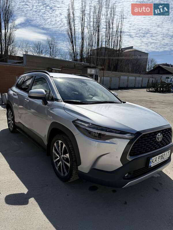 Toyota Corolla cross (2022)