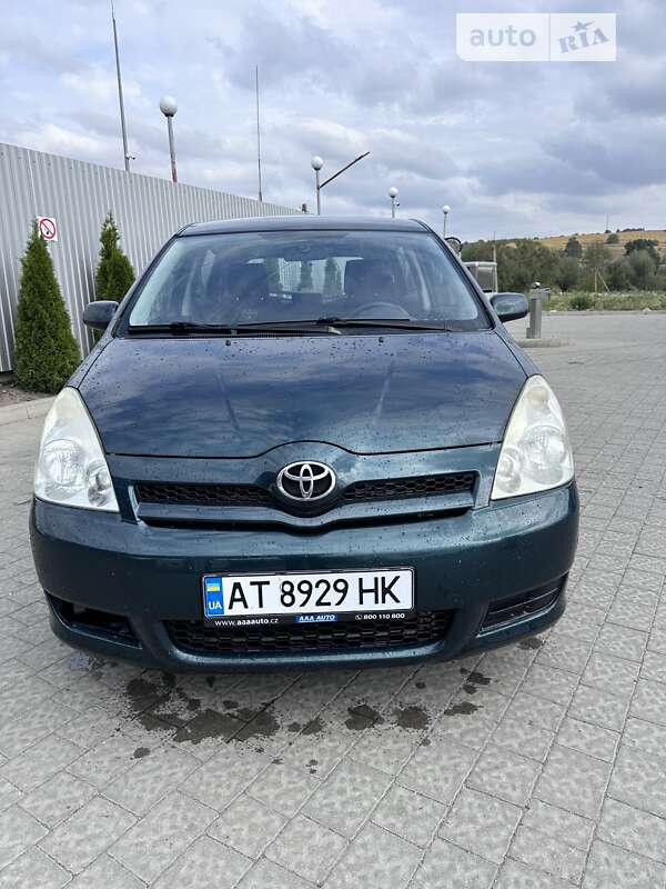 Toyota Corolla verso (2007)