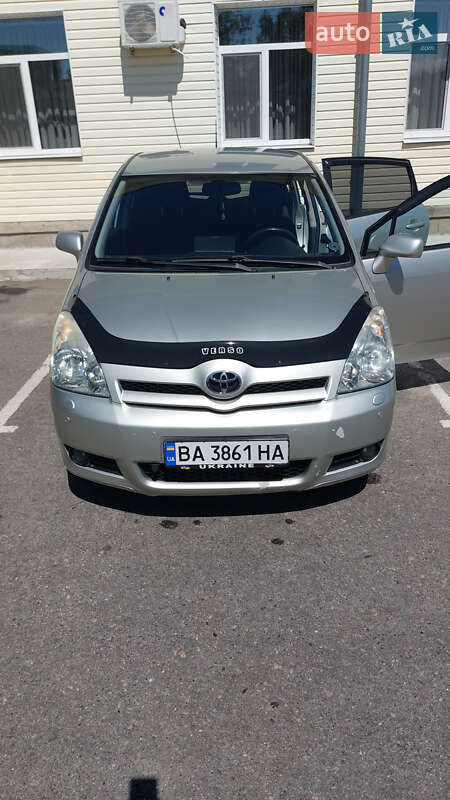 Toyota Corolla verso (2006)