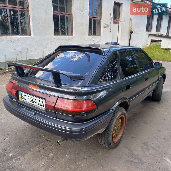 Toyota Corolla (1992)