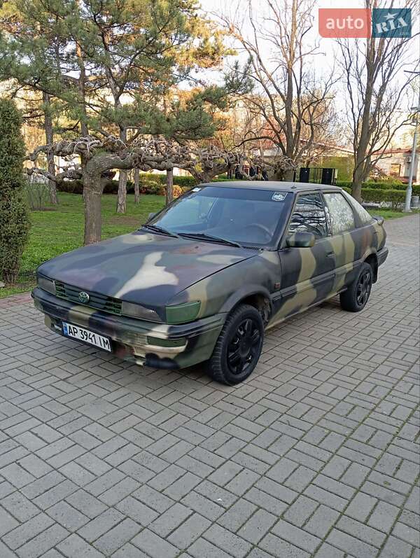 Toyota Corolla (1989)