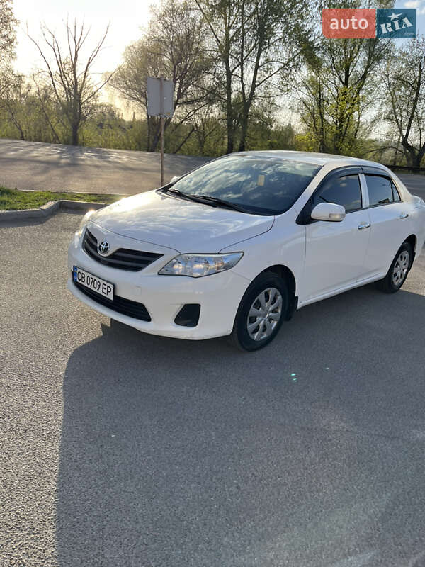 Toyota Corolla (2011)