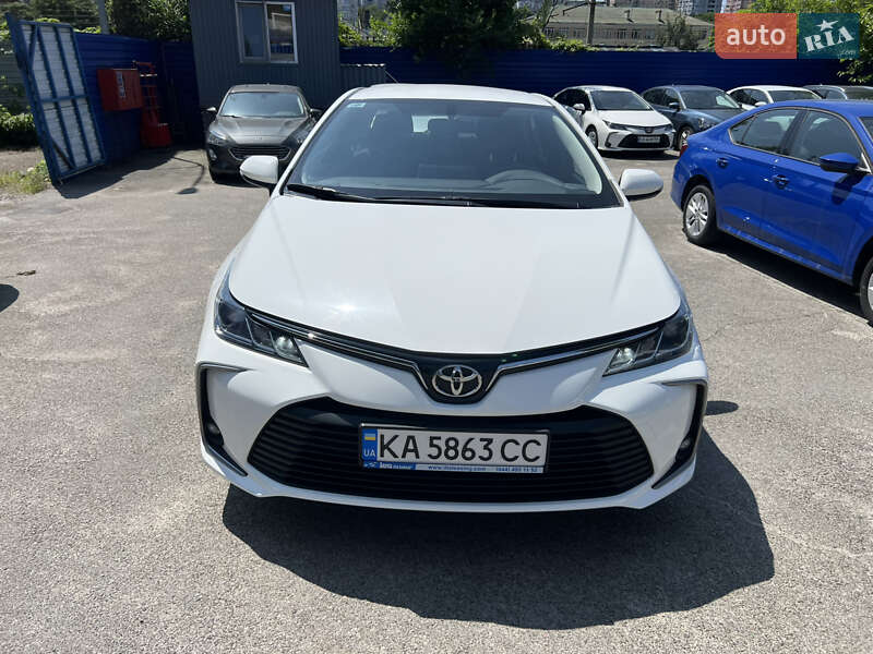 Toyota Corolla (2021)