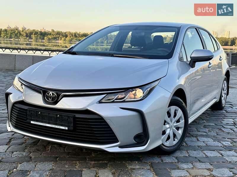 Toyota Corolla (2021)