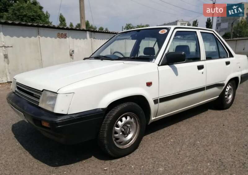 Toyota Corsa (1989)