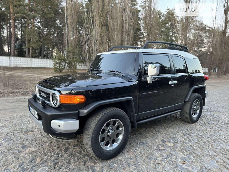 Toyota Fj cruiser (2006)