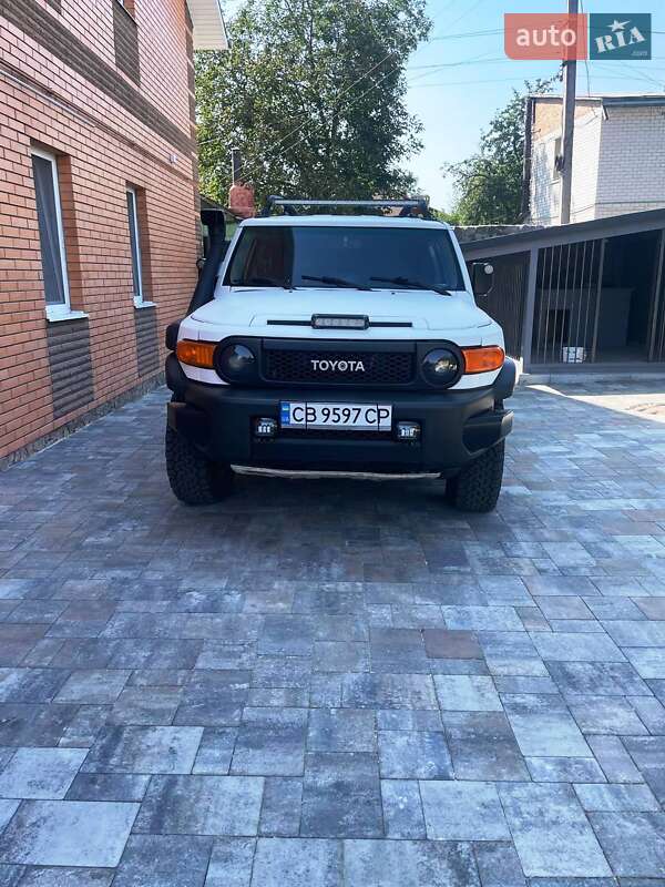 Toyota Fj cruiser (2008)