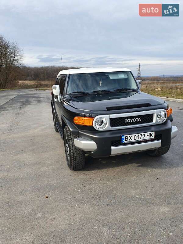 Toyota Fj cruiser (2021)