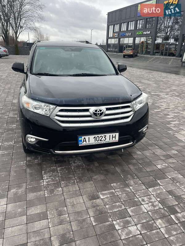 Toyota Highlander (2012)