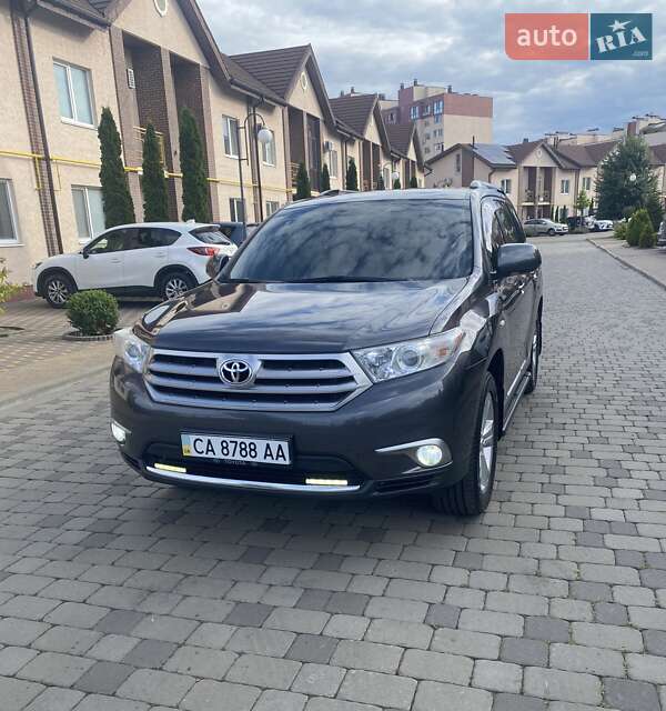 Toyota Highlander (2013)