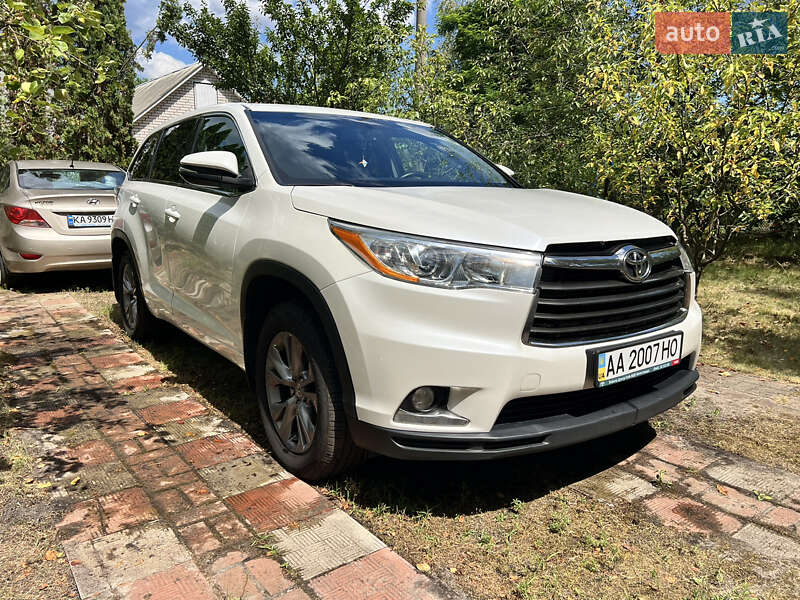 Toyota Highlander (2014)