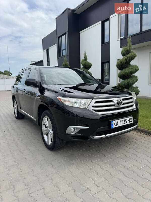 Toyota Highlander (2013)