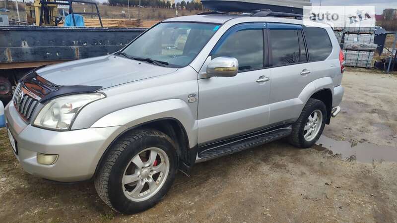 Toyota Land cruiser prado (2004)