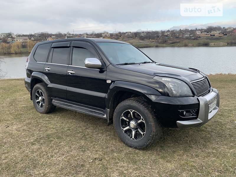 Toyota Land cruiser 120 (2005)