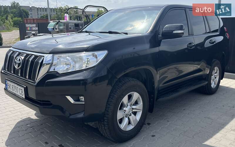 Toyota Land cruiser prado (2018)