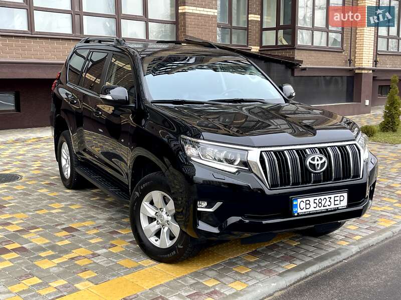Toyota Land cruiser prado (2021)