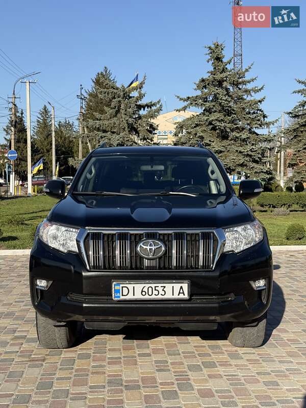 Toyota Land cruiser prado (2019)